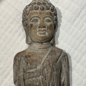 Elegant Gray/Beige Buddha Statue